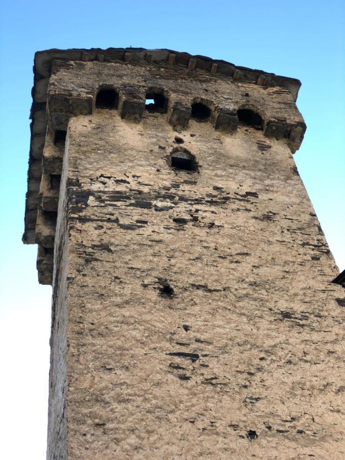 Old House Hotel Ushguli Exterior photo